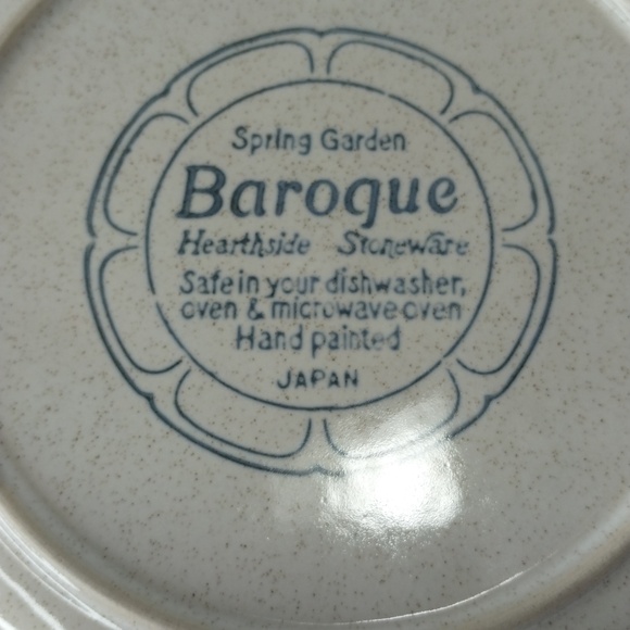 Set of Spring Garden Baroque Hearthside Stoneware Salad Plates 7.5" - Picture 4 of 4